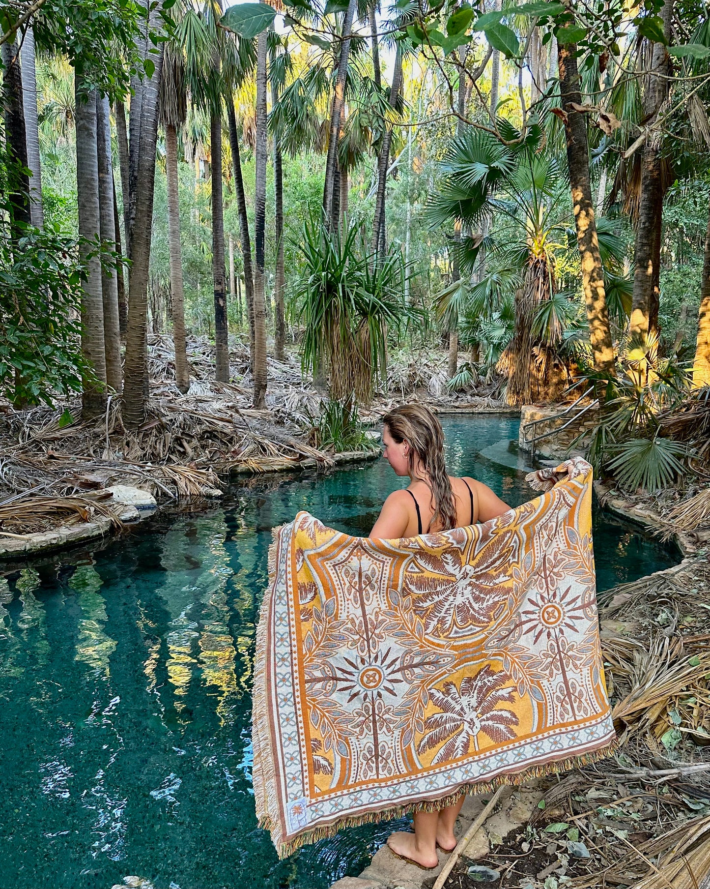 Palm Paradise Throw